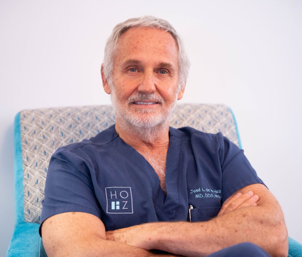 Dentistas en Chamartín. Dr. José Luis de la Hoz, director Clínica De La Hoz.